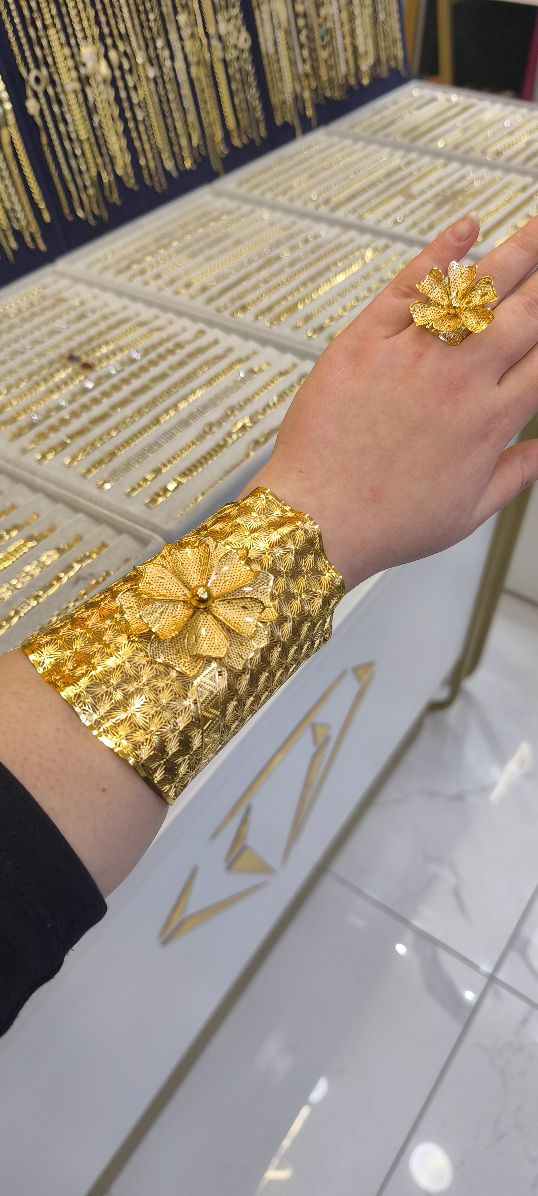 ALTIN KAPLAMA-TÜL KELEPÇE-YÜZÜK