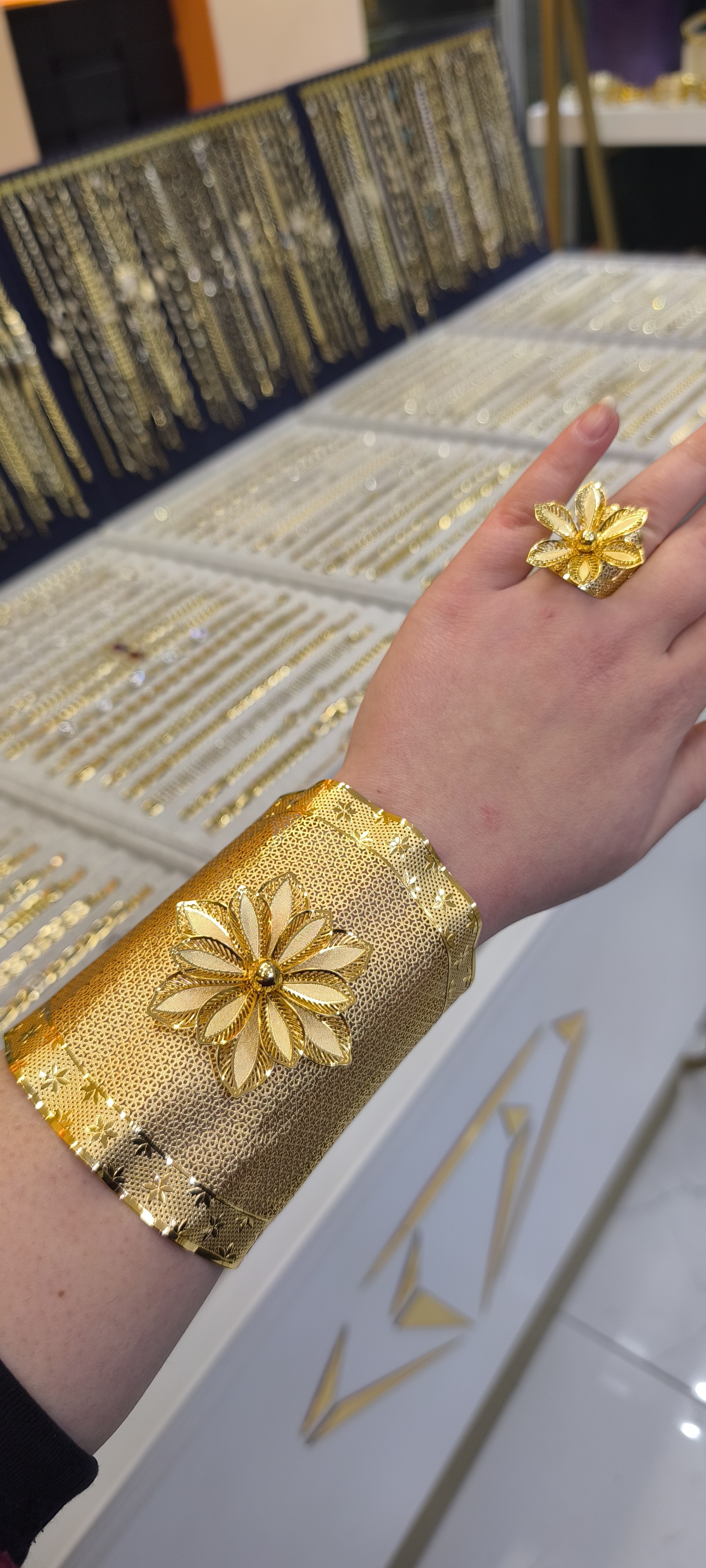 ALTIN KAPLAMA-TÜL KELEPÇE-YÜZÜK