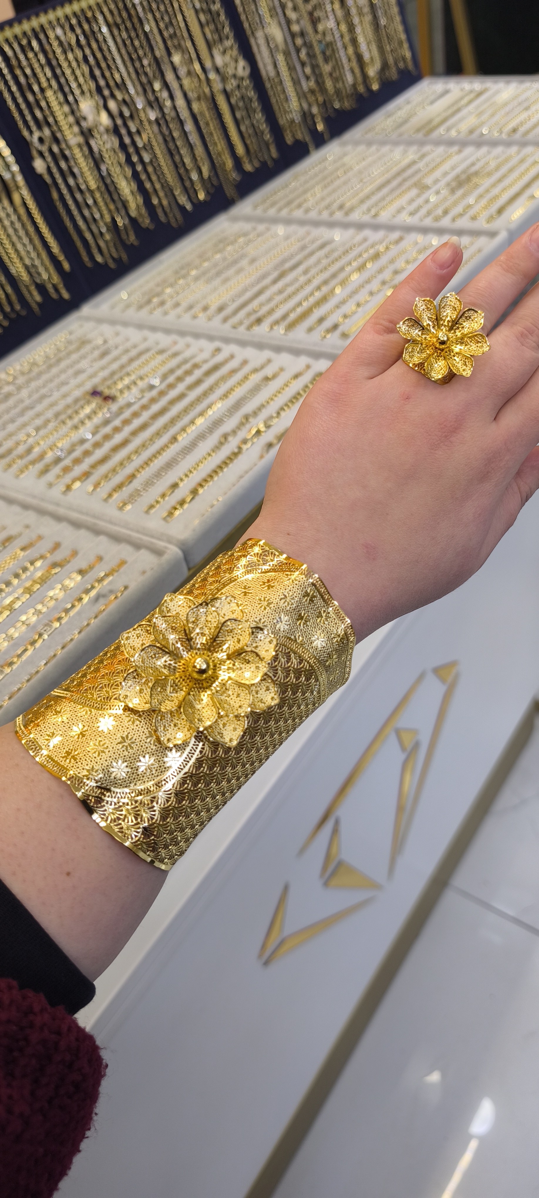 ALTIN KAPLAMA-TÜL KELEPÇE-YÜZÜK